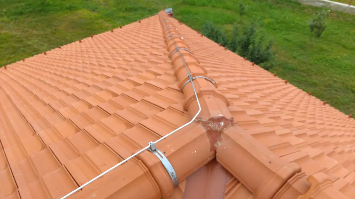 Paratrăsnet PDA - Hoteluri