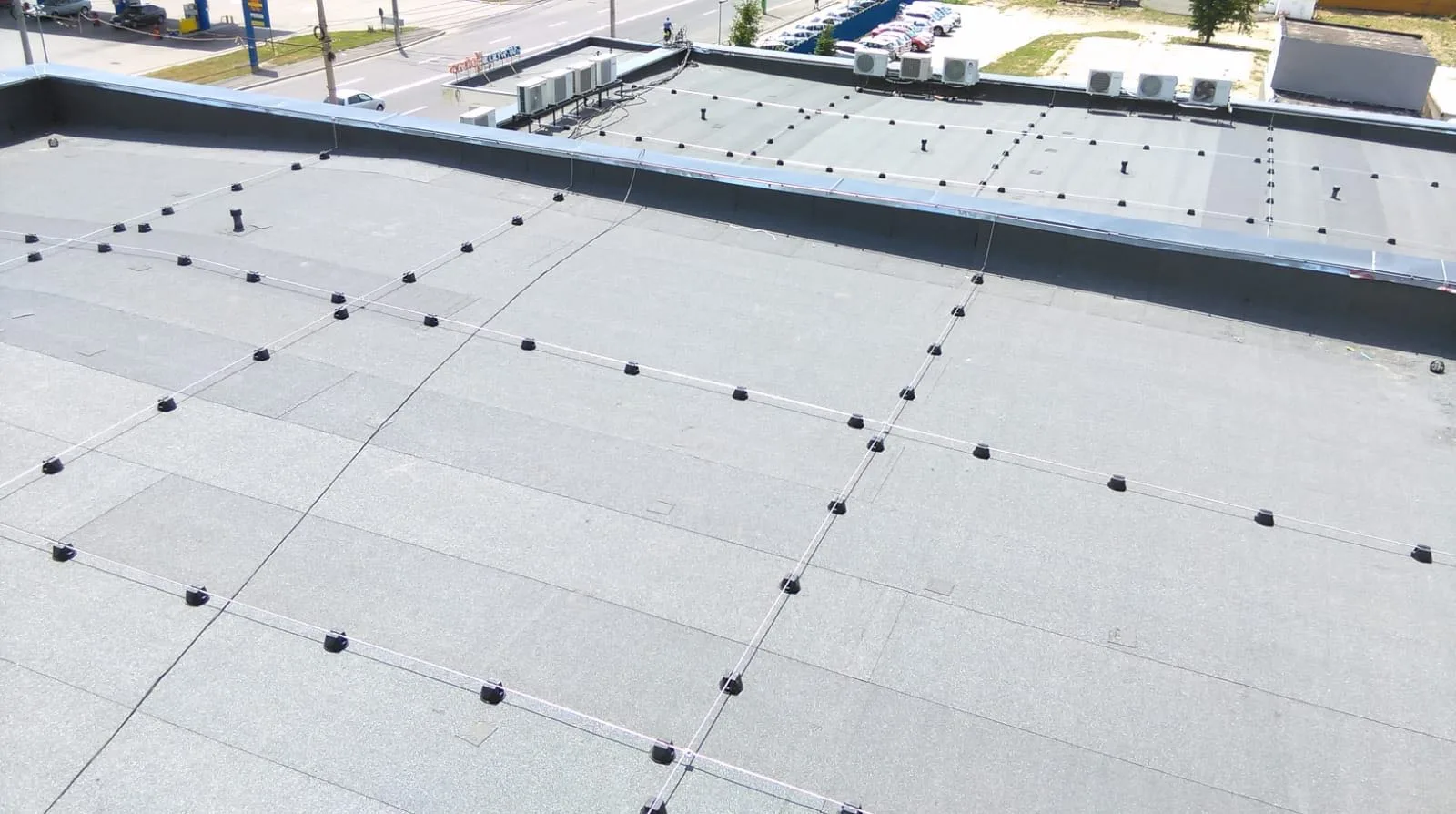 Paratrăsnet PDA - Instituții