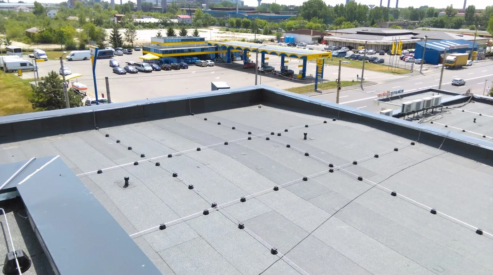 Paratrăsnet PDA - Instituții