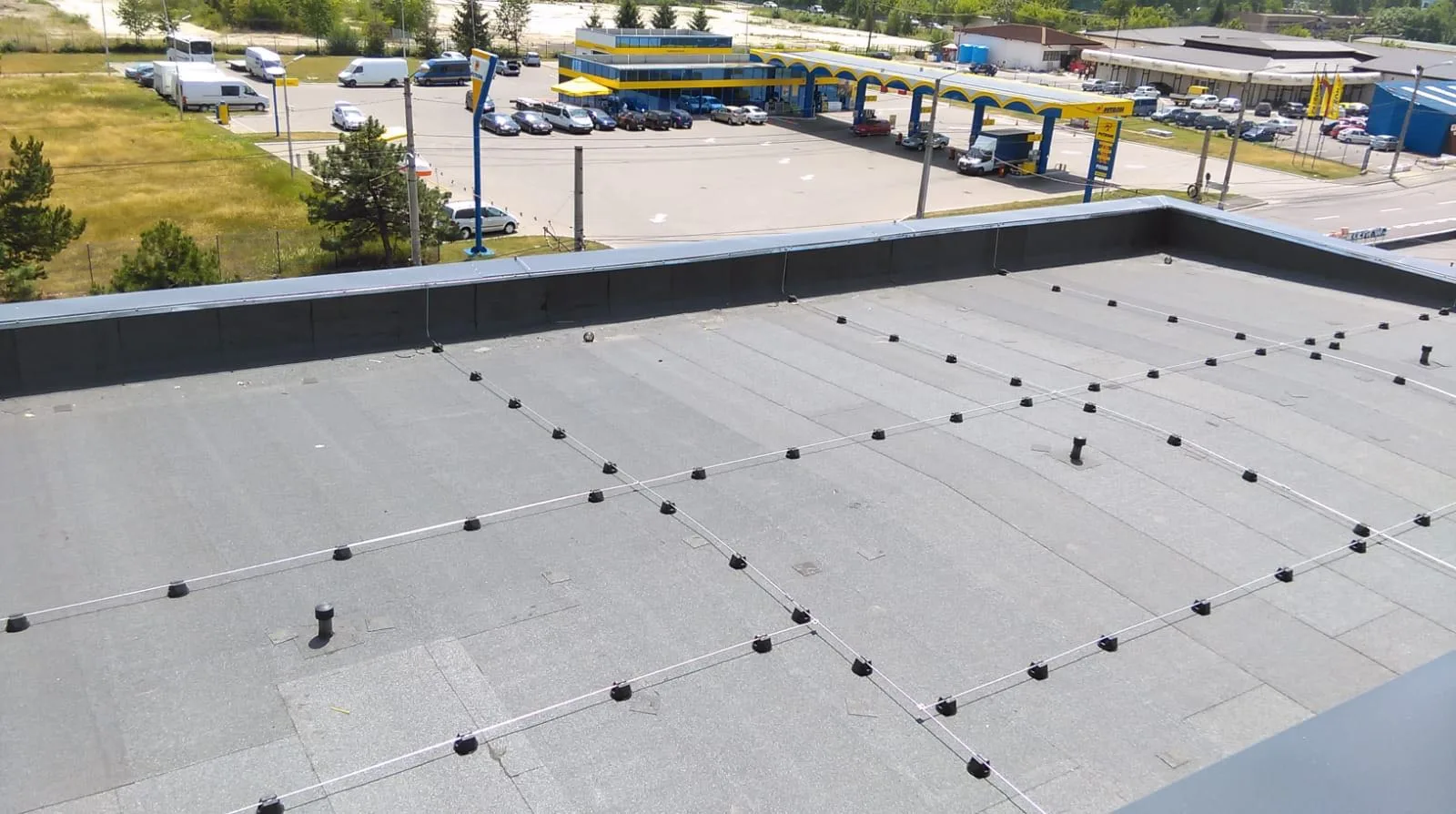 Paratrăsnet PDA - Instituții