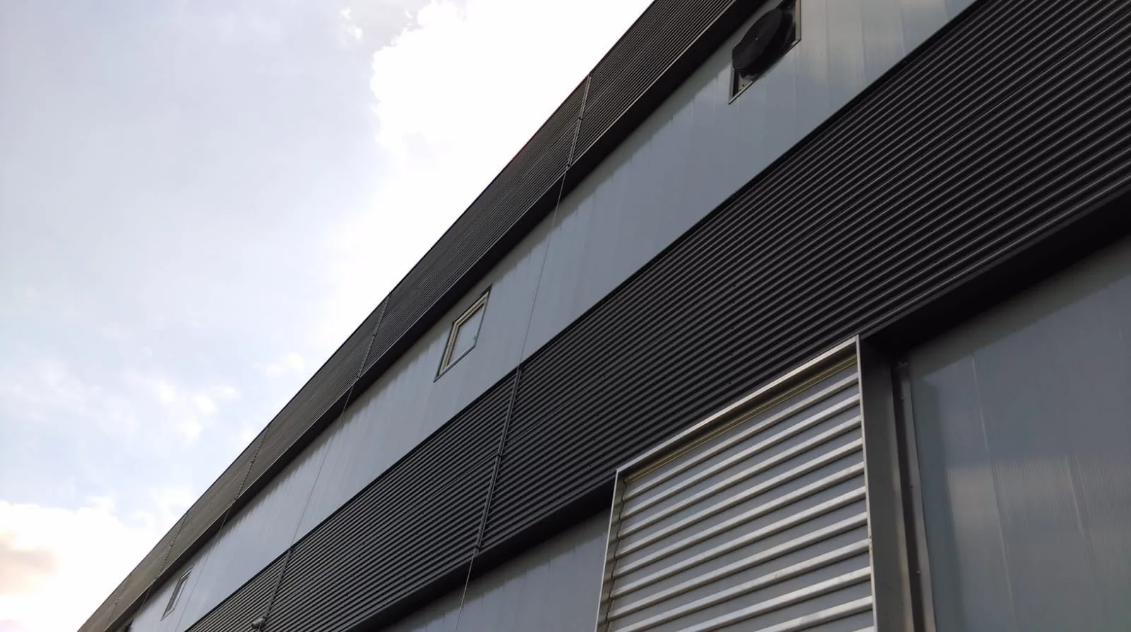 Paratrăsnet PDA - Instituții